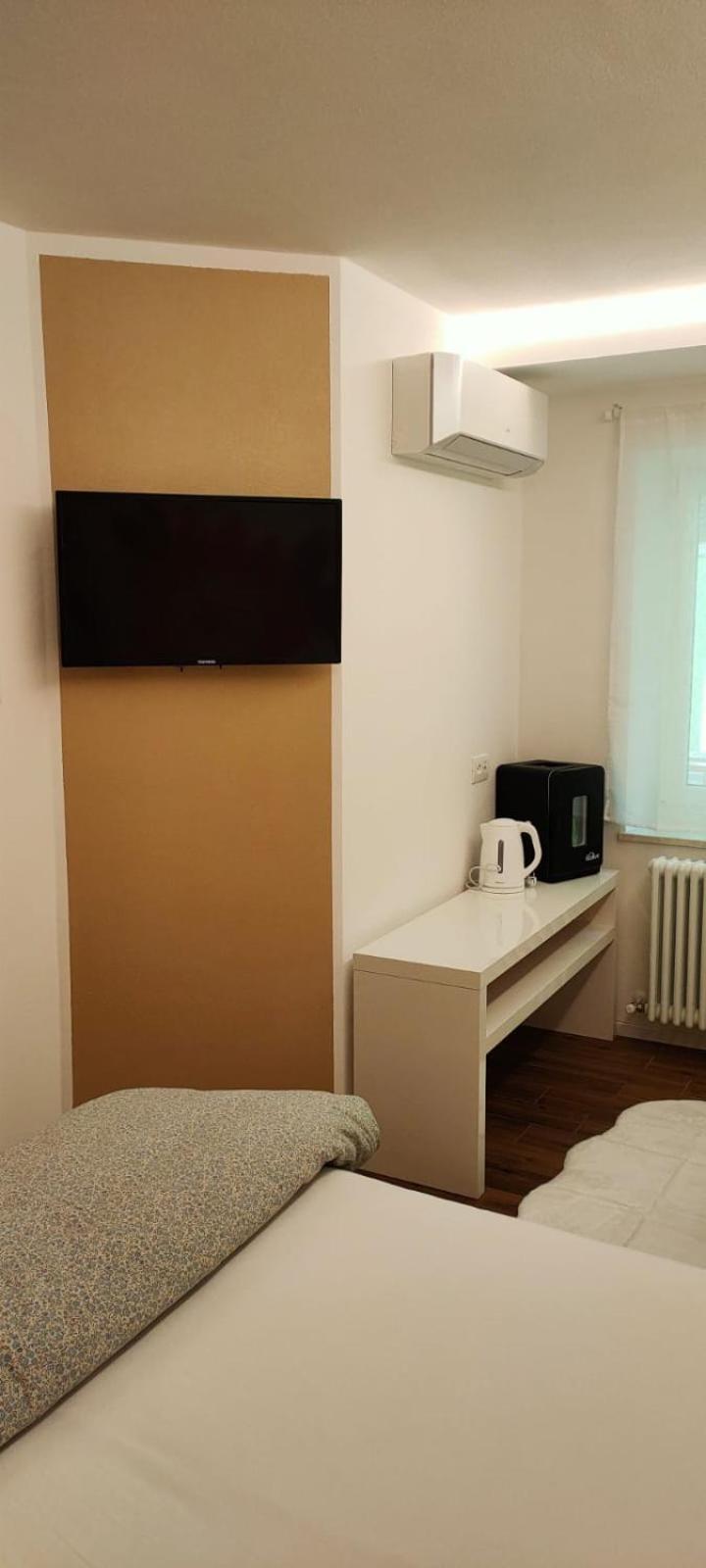 Casa Pitem Bed and Breakfast Torbole Sul Garda Δωμάτιο φωτογραφία