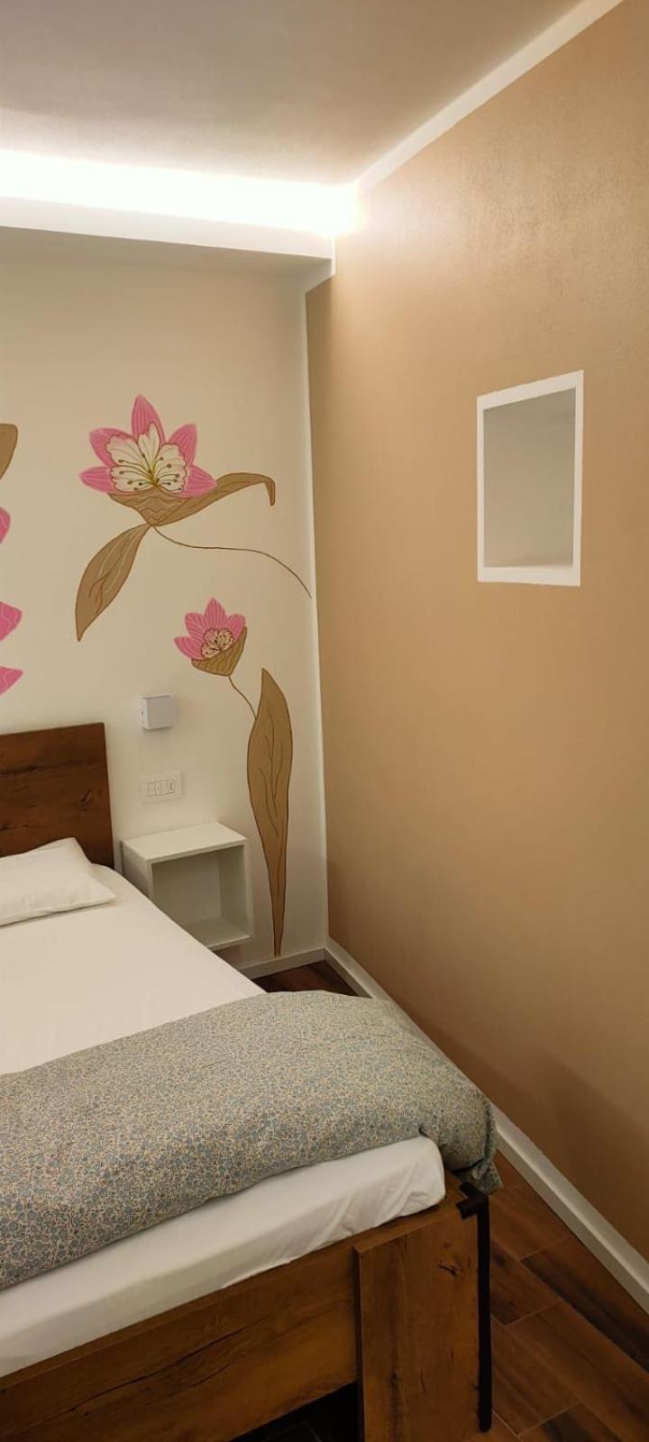 Casa Pitem Bed and Breakfast Torbole Sul Garda Δωμάτιο φωτογραφία