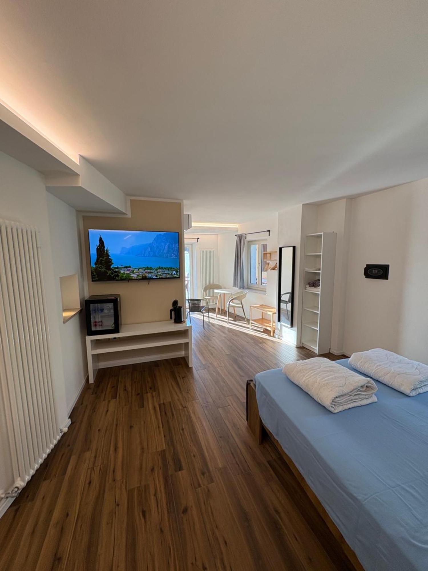Casa Pitem Bed and Breakfast Torbole Sul Garda Δωμάτιο φωτογραφία